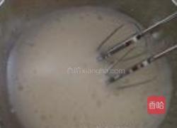 戚风香蕉蛋糕的做法图解5