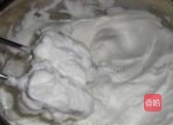 戚风香蕉蛋糕的做法图解7