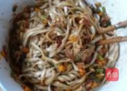 番茄鸡蛋炸酱面的做法图解13