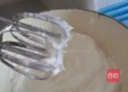 戚风蛋糕的做法图解6