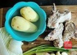 韩式土豆酱汤的做法图解1