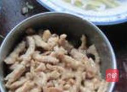 八鲜炒面的做法图解4