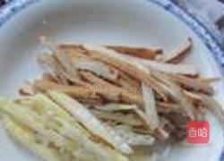 八鲜炒面的做法图解5