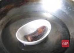 口蘑卷心菜肉炒饭的做法图解2