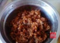 黑芝麻芹菜猪肉包的做法图解3