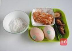 韩国泡菜鸡蛋饼的做法图解1