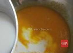 戚风蛋糕块的做法图解3