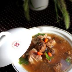 松茸排骨汤的做法[图]