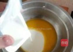 酸奶蛋糕的做法图解3