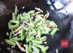 腊肉豆角焖饭的做法图解8