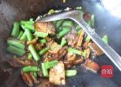 腊肉豆角焖饭的做法图解10