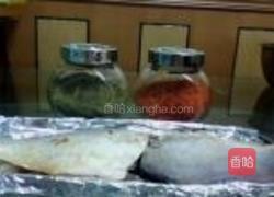 烤鲳鱼的做法图解1