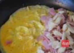 火腿奶酪煎蛋卷的做法图解5