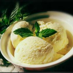 香草牛奶冰激凌的做法[图]