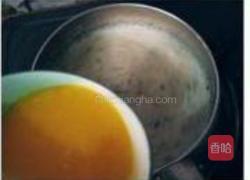 香草牛奶冰激凌的做法图解4