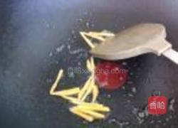 金针菇烧丝瓜的做法图解3
