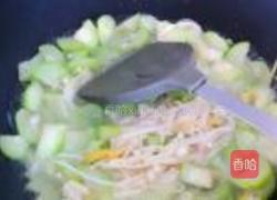 金针菇烧丝瓜的做法图解6