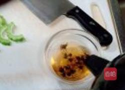血菊苦瓜饮的做法图解2
