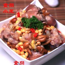 猪蹄滑菇黄豆汤的做法[图]