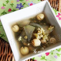 冬瓜莲子绿豆汤的做法[图]