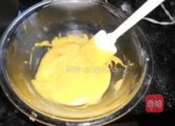 百香果慕司蛋糕的做法图解7