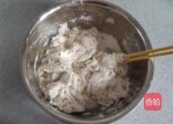 皮蛋鲜肉水饺的做法图解3