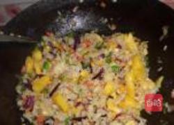 菠萝炒饭的做法图解7