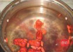 红枣桂圆粥的做法图解3