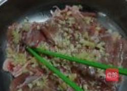 黑胡椒鸡腿肉卷的做法图解3