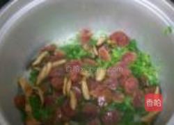 芥菜腊肠焖饭的做法图解6