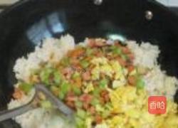 香菇西芹蛋炒饭的做法图解7