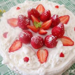 草莓奶油蛋糕的做法[图]