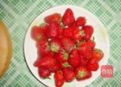 草莓奶油蛋糕的做法图解2