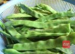 豆角鸡蛋打卤面的做法图解1