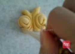 黄蝴蝶馒头的做法图解10