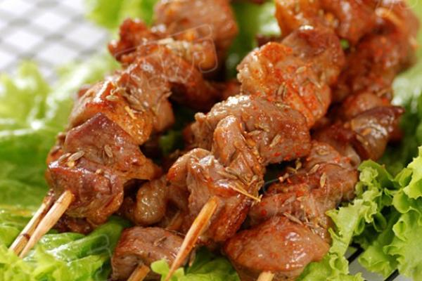 烤羊肉串