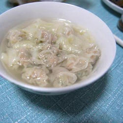 九节虾芹菜馄饨的做法[图]