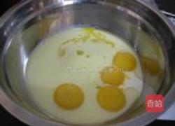 戚风蛋糕的做法图解2