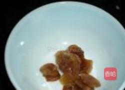 桂圆核桃饮的做法图解1