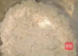 酸辣猪肉芹菜馄饨的做法图解1