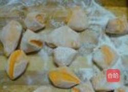 三色玫瑰馒头的做法图解8