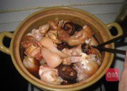 酒香猪蹄煲的做法图解5