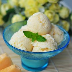 哈蜜瓜冰淇淋的做法[图]