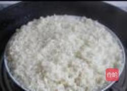 腊肉香葱烧卖的做法图解2