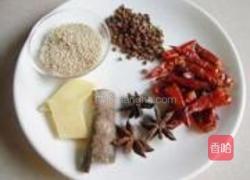 辣椒油的做法图解1