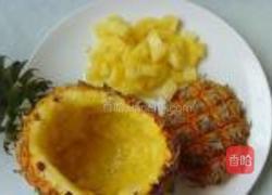 菠萝虾仁炒饭的做法图解3