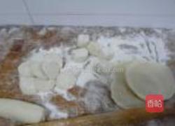 酸菜水饺的做法图解6