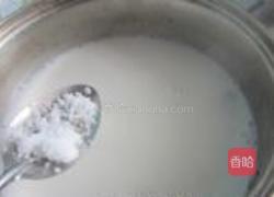 牛奶雪梨白果汤的做法图解6