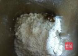 甜甜面包圈的做法图解1