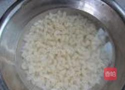 羊肉炒通心粉的做法图解1